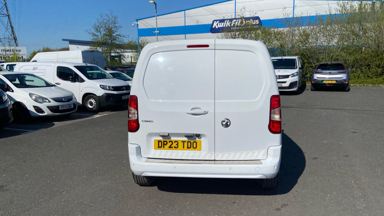 Vauxhall Combo Cargo Combo L1 Diesel 2300 1.5 Turbo D 100ps H1 Pro Van